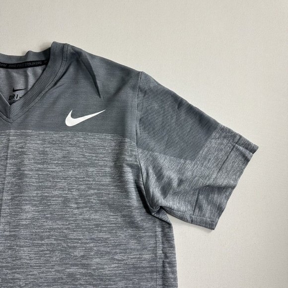 Nike Pro Training T-Shirt Dri-Fit Performance Mens Size Large Gray Active Gym - Picture 3 of 8